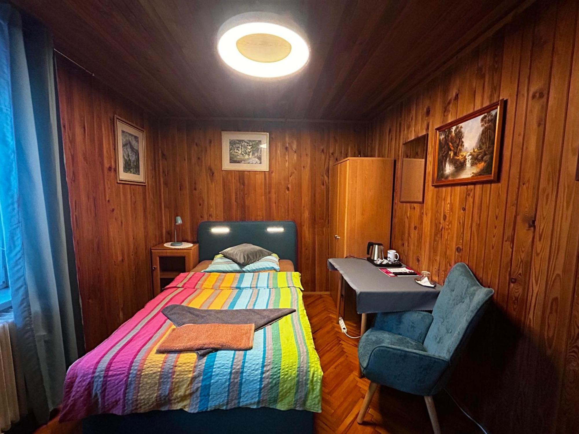 Penzion Rozalia Hotel Kosice Bagian luar foto