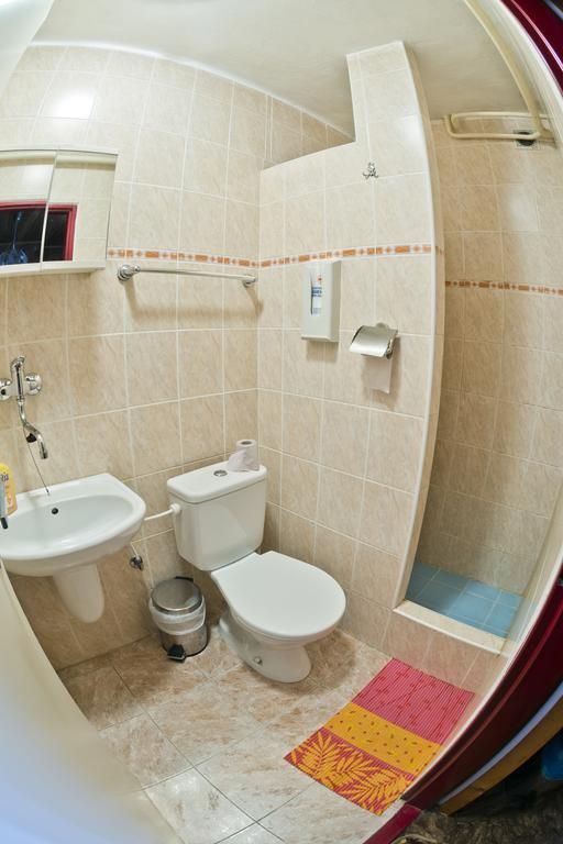 Penzion Rozalia Hotel Kosice Bagian luar foto